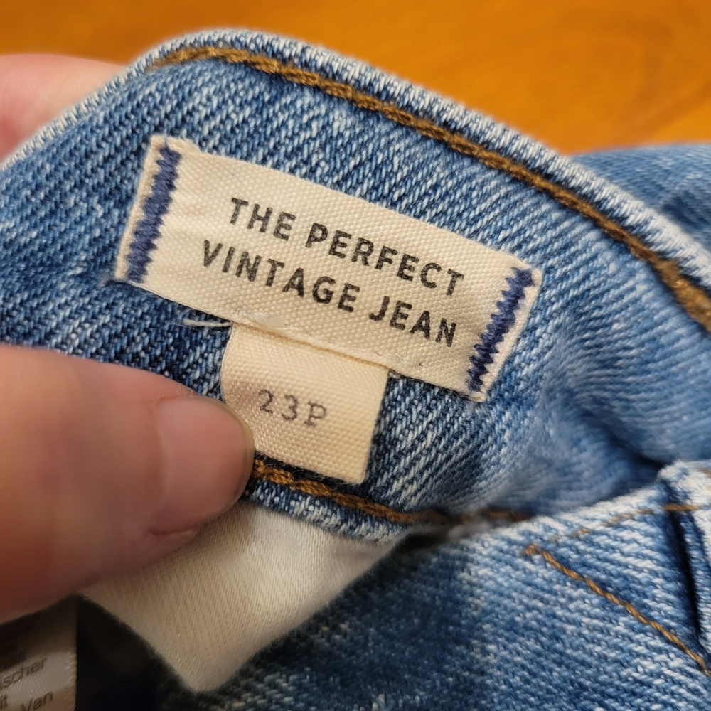 Madewell Petite Perfect Vintage Light Blue Denim Straight Leg | 23P - Picture 4 of 11
